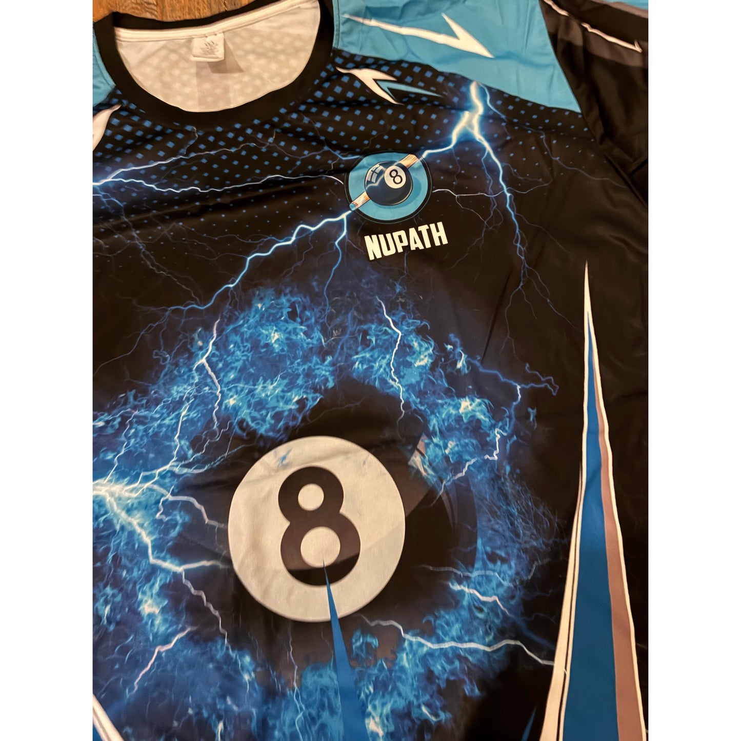 8 Ball Jersey Size Large Black & Baby Blue
