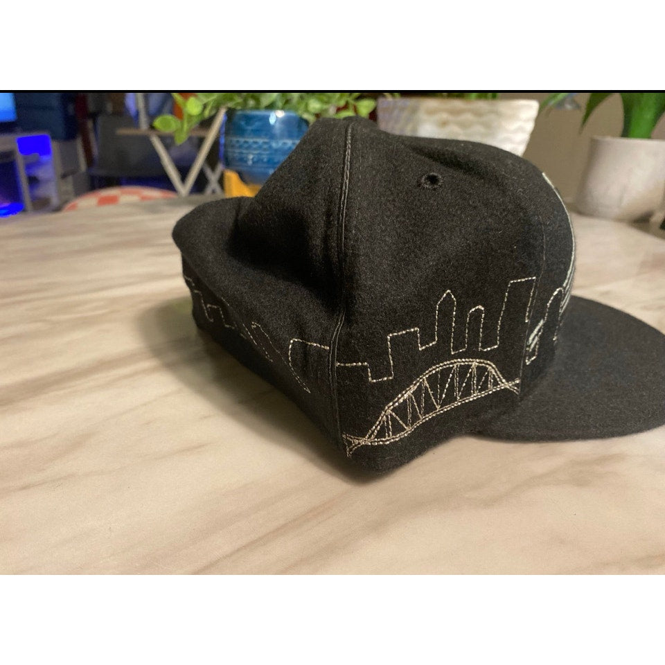 New Era Hat Size 7 3/4 Black & Blue Buffalo