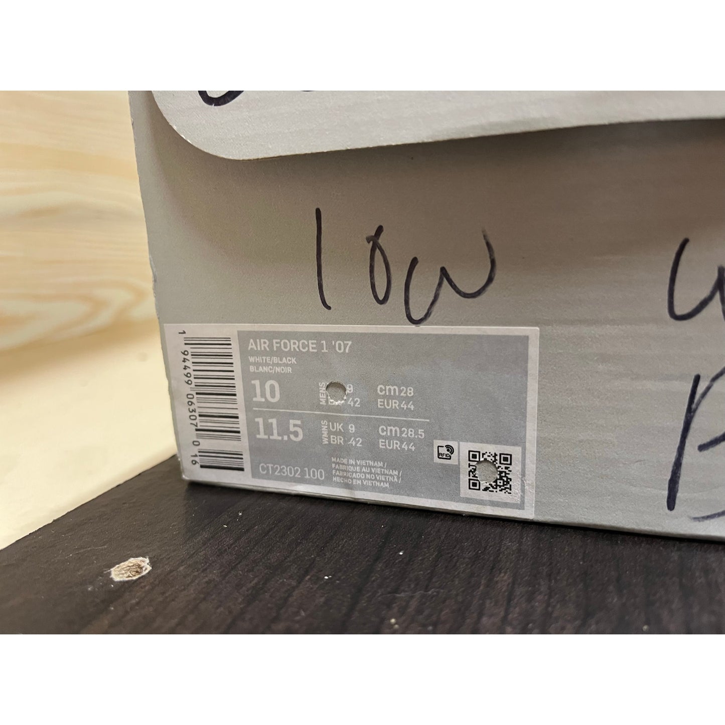 RARE Nike Air Force 1 PRM 07 Premium Men Size 10