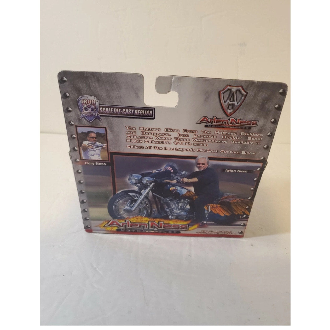 Arlen Ness Motorcycles Iron Legends 1/18 Unopened Box Die Cast Replica Blue