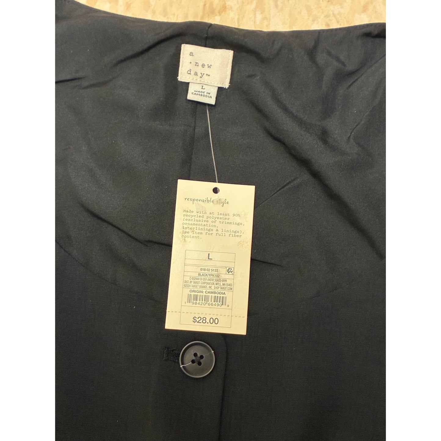 A New Day Women’s Carefree Crepe Vest Size Large Black