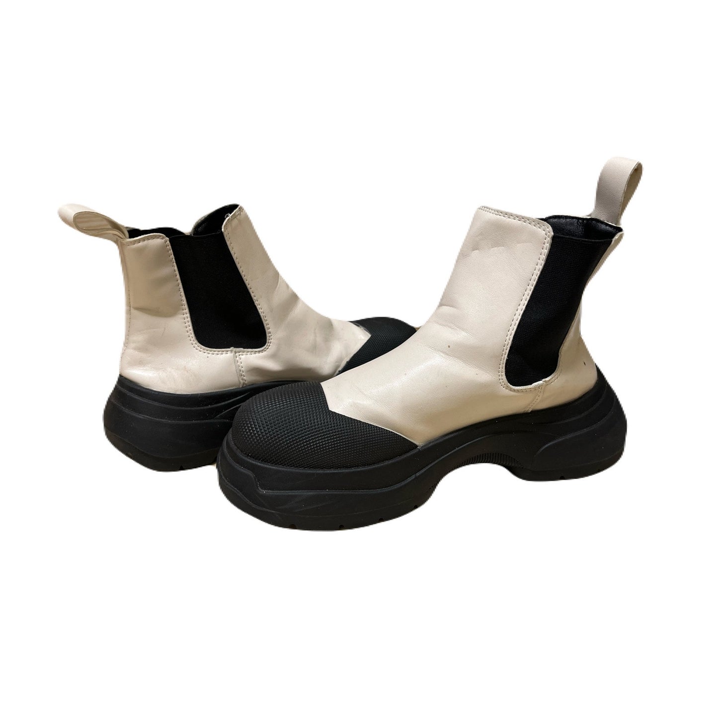 Women’s White & Black Boots Size 10