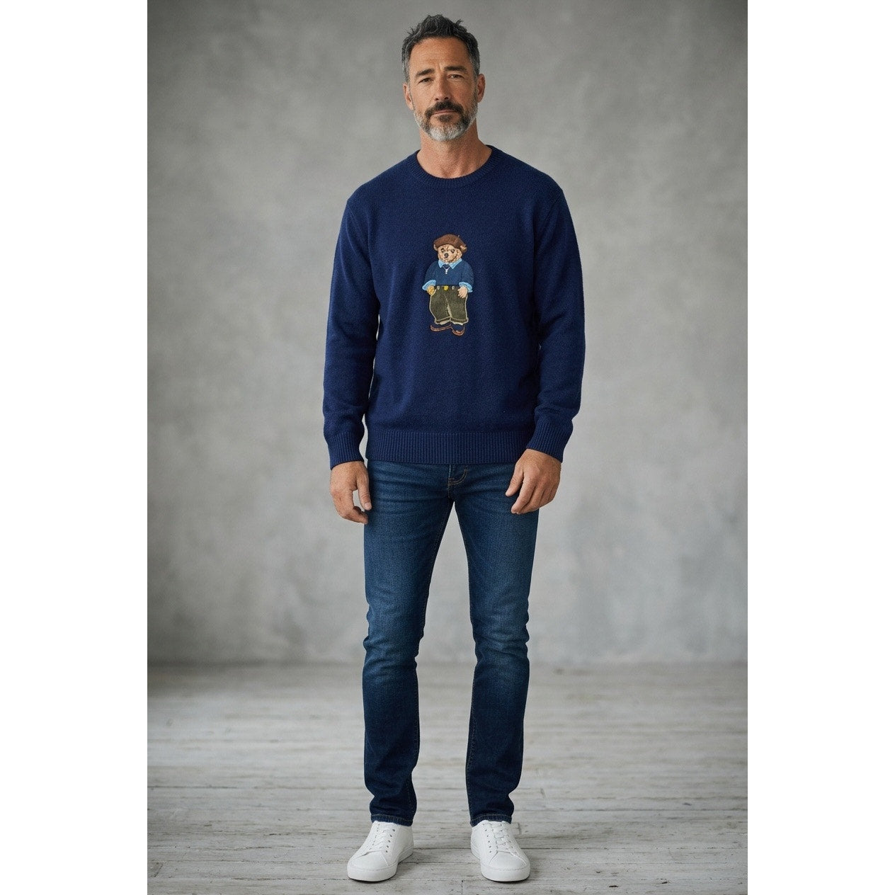 Manfinity Men’s Crewneck Navy Sweater Size 4XL