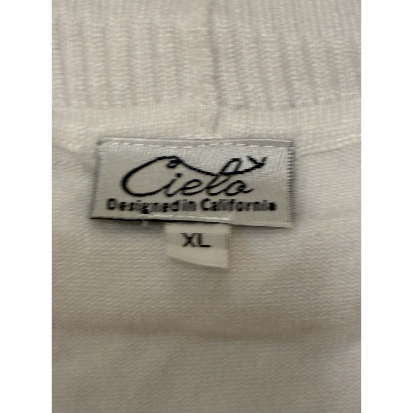 Ciela Women’s Throw Over White Sweater Size XL New