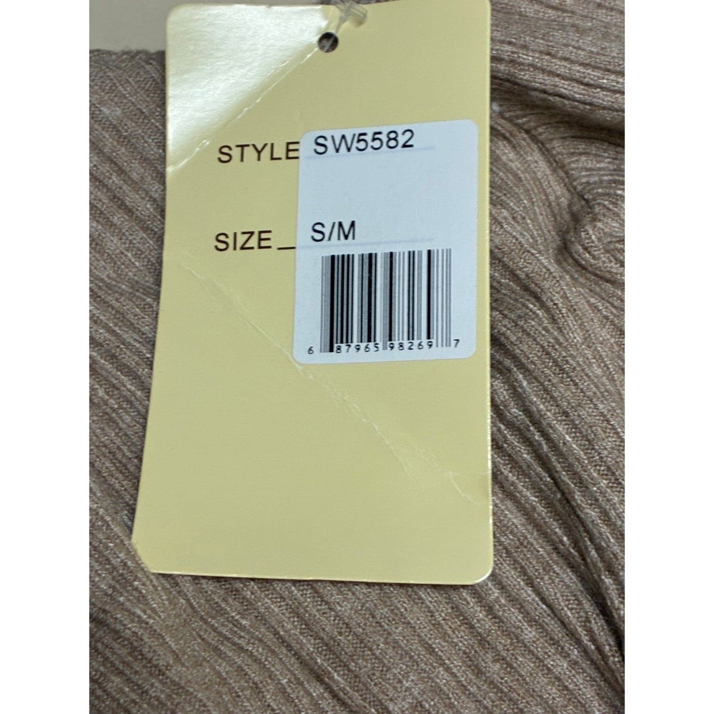 Buzz Fashion Women’s Beige Turtle Neck Long Sleeve Size S/M