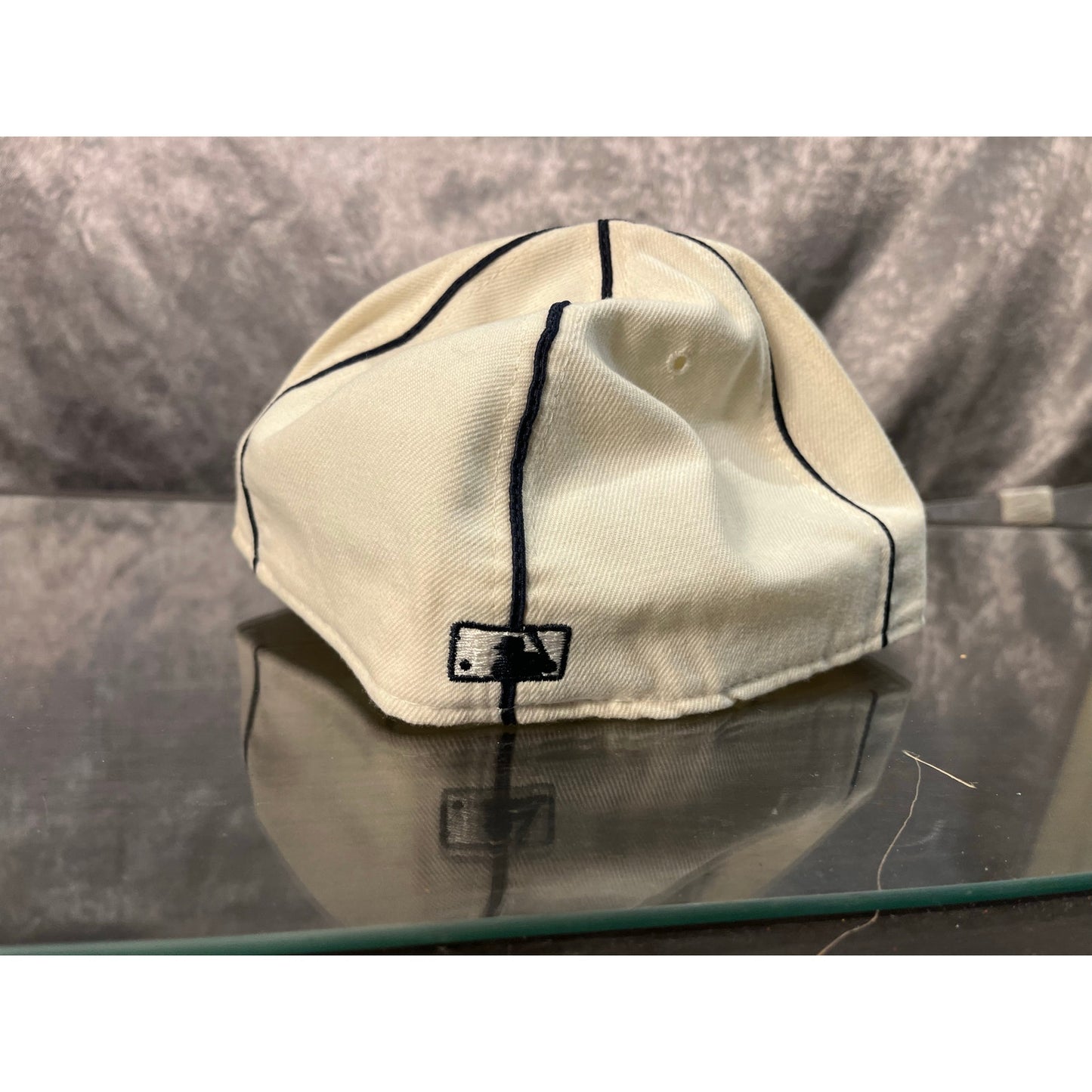 New Era Hat Size 7 5/8 White With Black Stripes