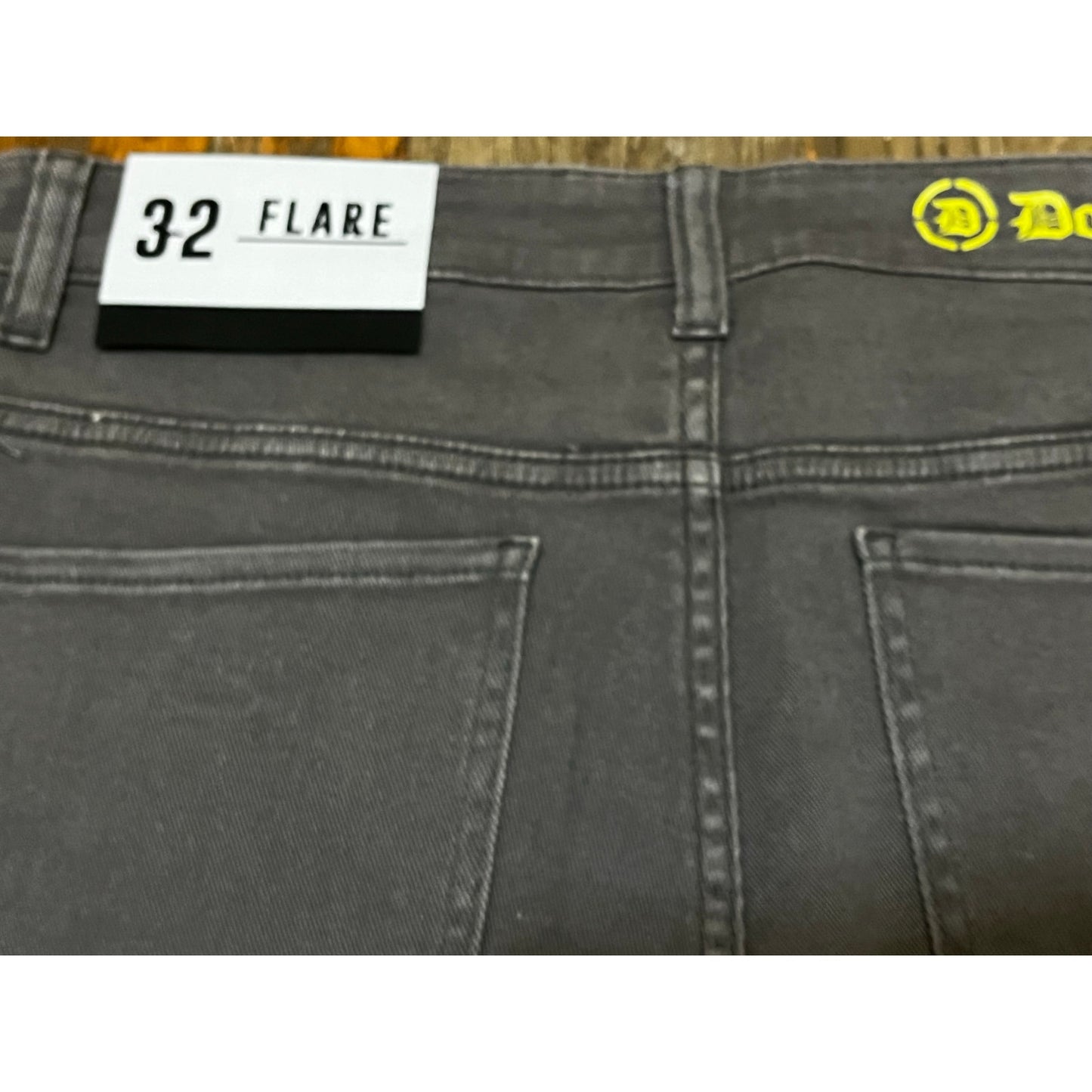 Doctrine Gray Flare Men’s Jean’s Size 32