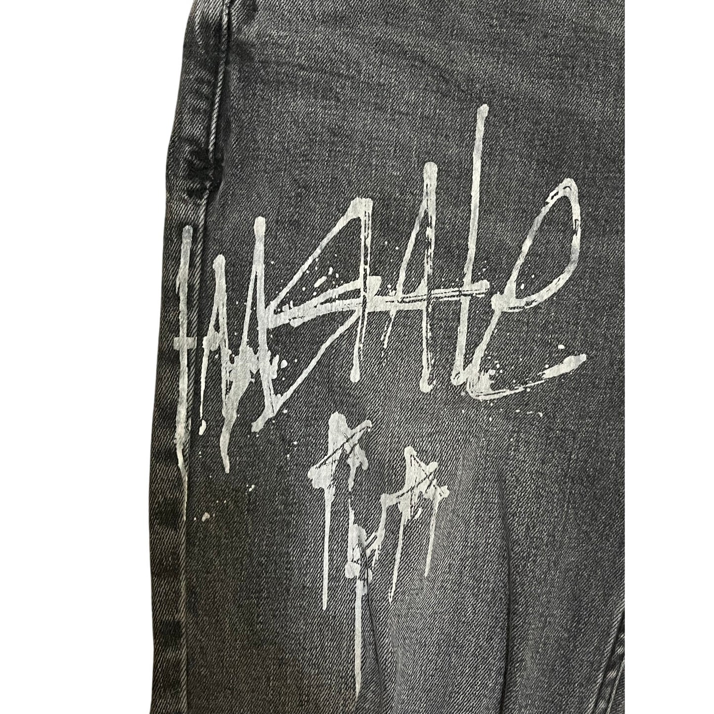 Ksubi Men’s Jean’s With Holes On The knees as decoration