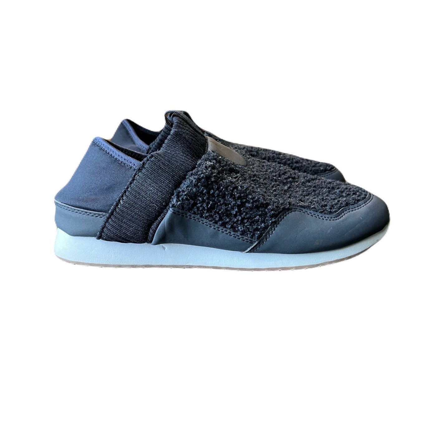 Faranzi Mens Slippers Shoes Blue For Indoors & Outdoors Size 8 US Slip On Shoes
