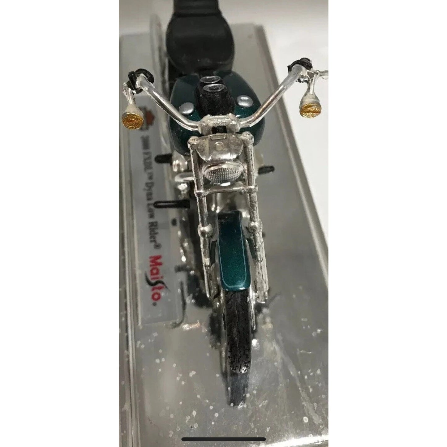 2000 HARLEY DAVIDSON FXDL DYNA LOW RIDER 1:18 Scale Diecast Model by Maisto