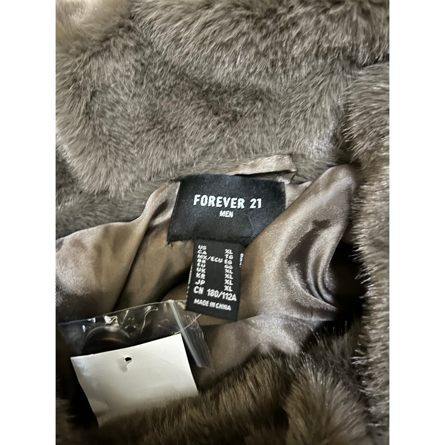 Forever 21 Men’s Fur Brown Coat Size XL