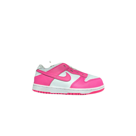 Nike Dunk Low
Little Kids' Shoes
FB9107-102 Size 10C