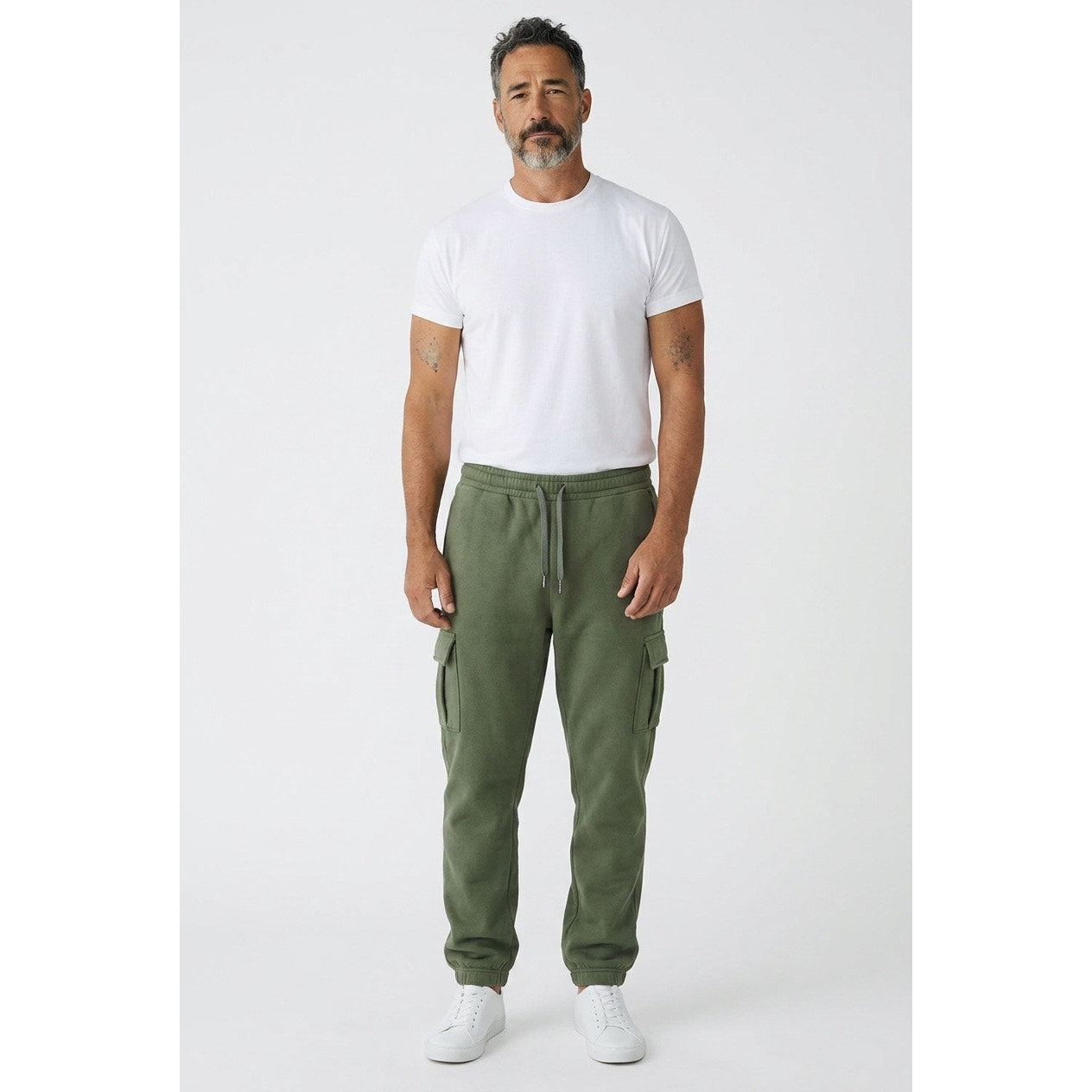 Rudolph Green Men’s Sweatpants Size XL With 2 Side Pockets