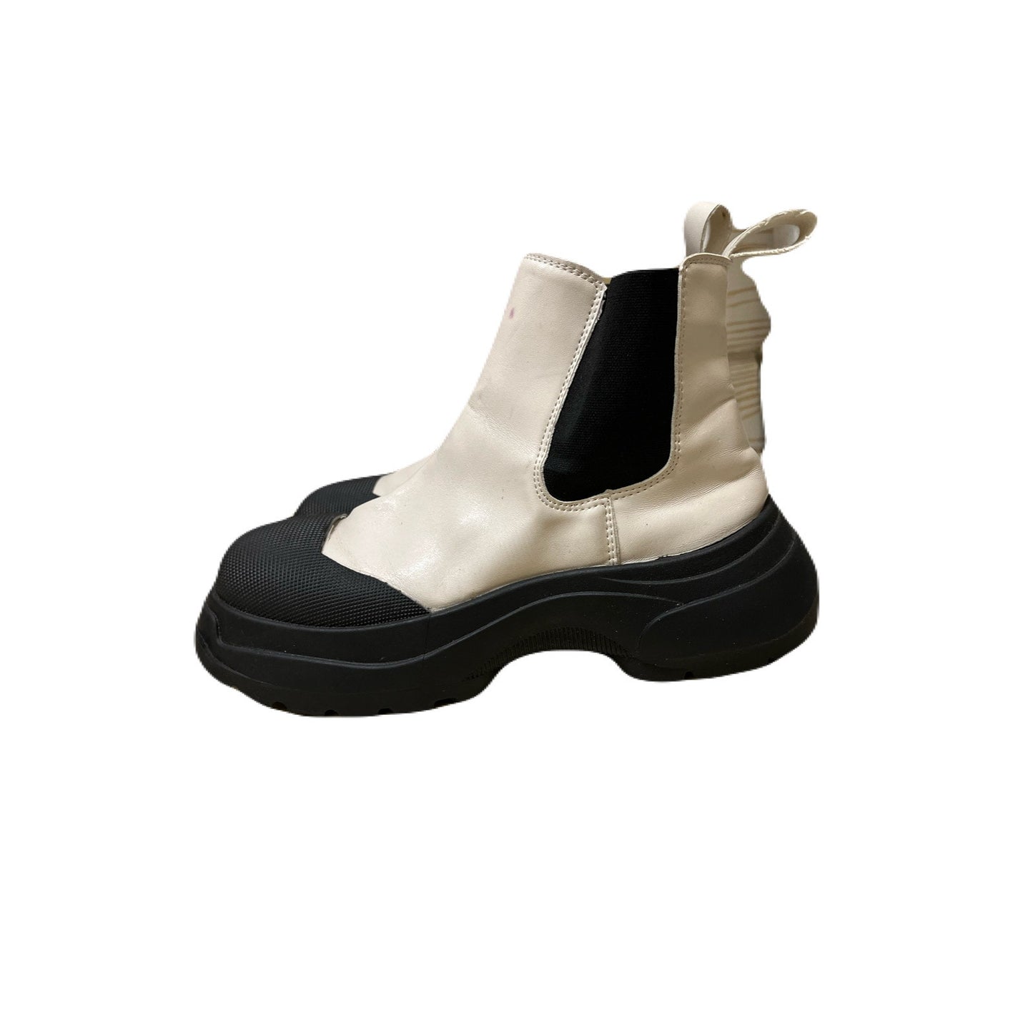 Women’s White & Black Boots Size 10