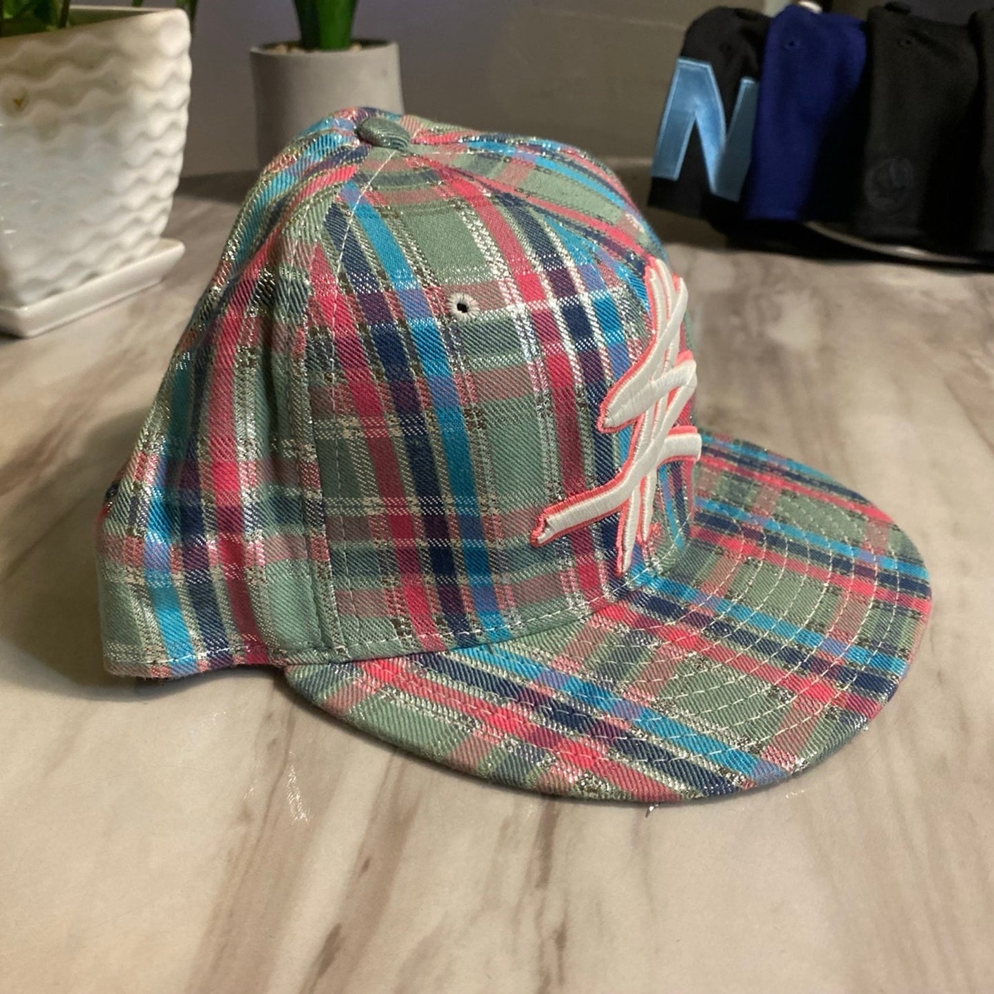 New Era Hat Size 7 5/8 Colorful Stolen Riches