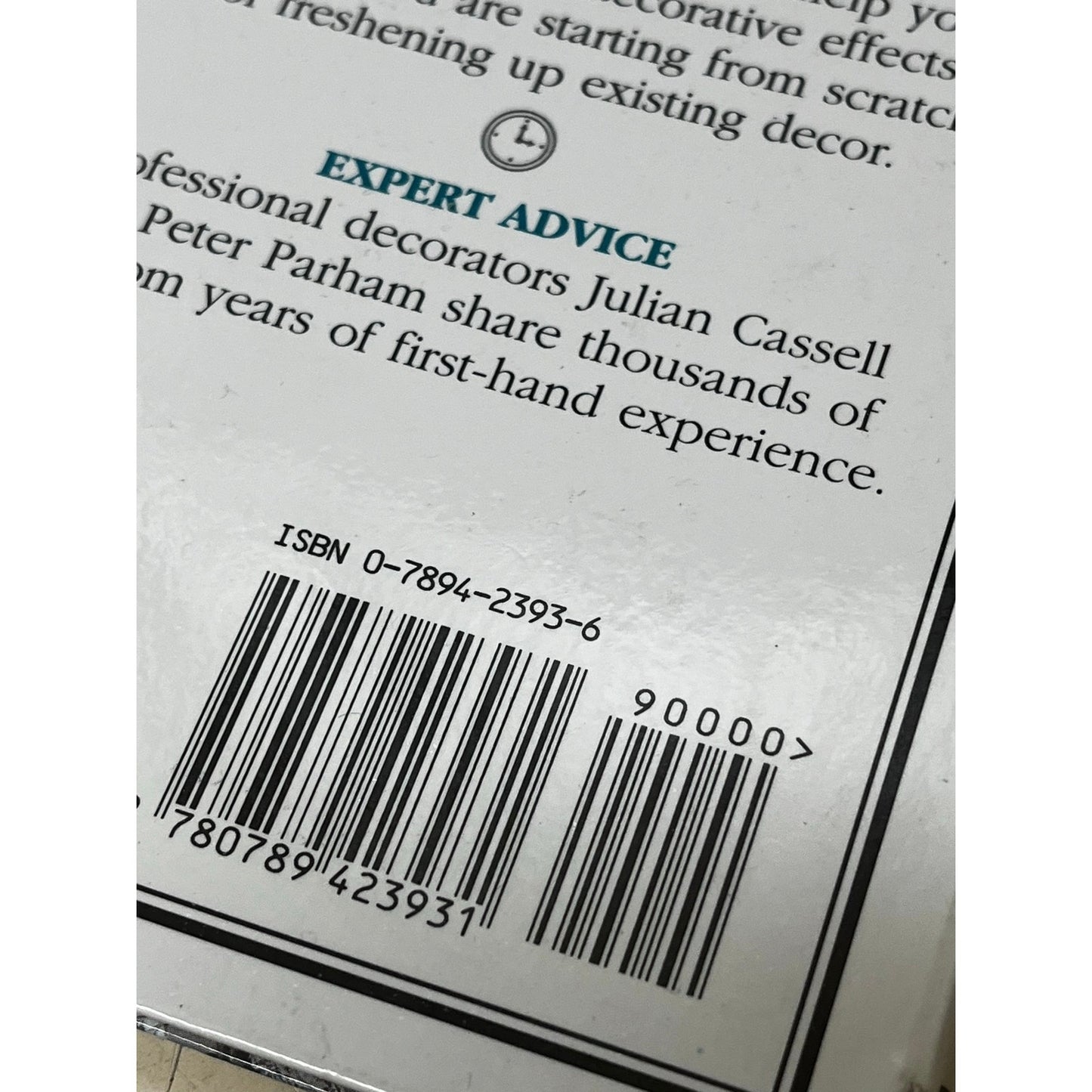 Decorating Hints & Tips: More Than 2000 Practical Solutions to Help You Improve Your Home Book