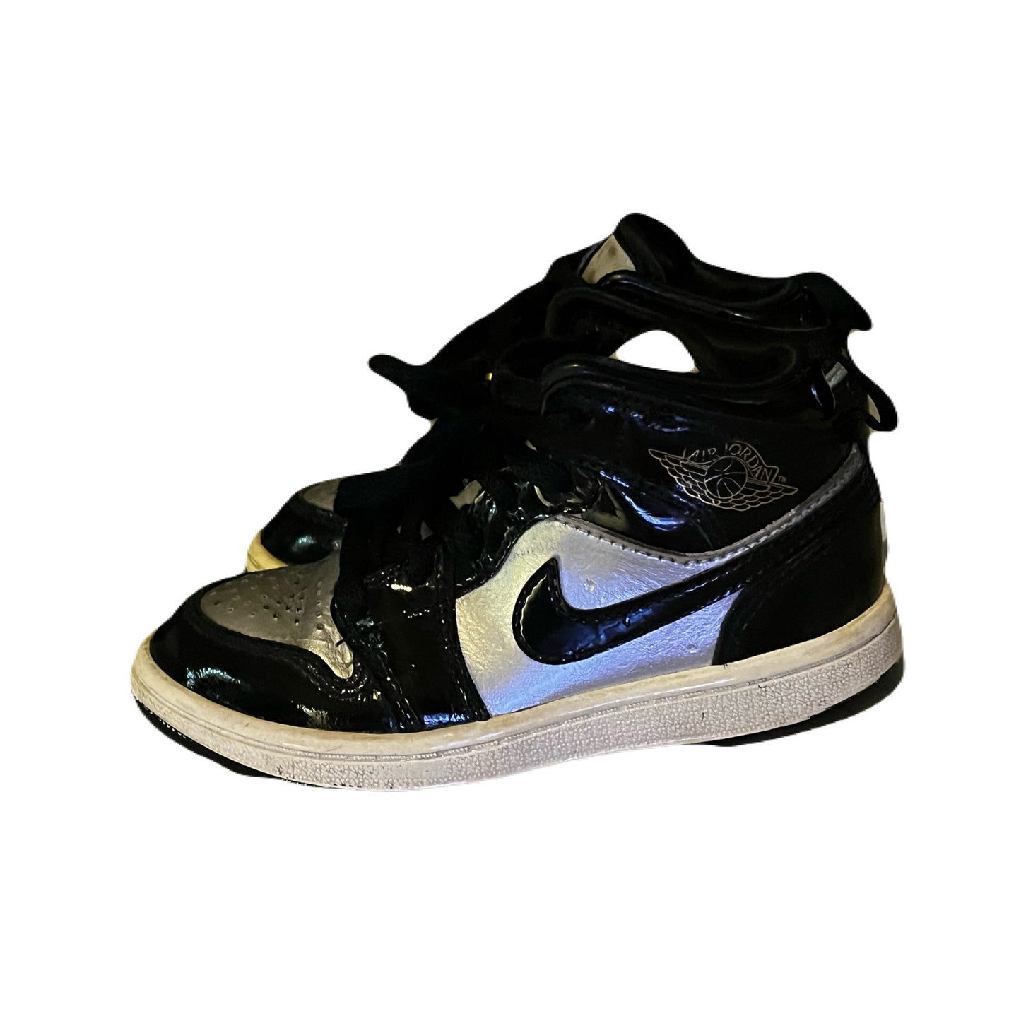 KIDS JORDAN 1 MID SE TD (BLACK/METALLIC GOLD/METALLIC SILVER) SIZE 10C