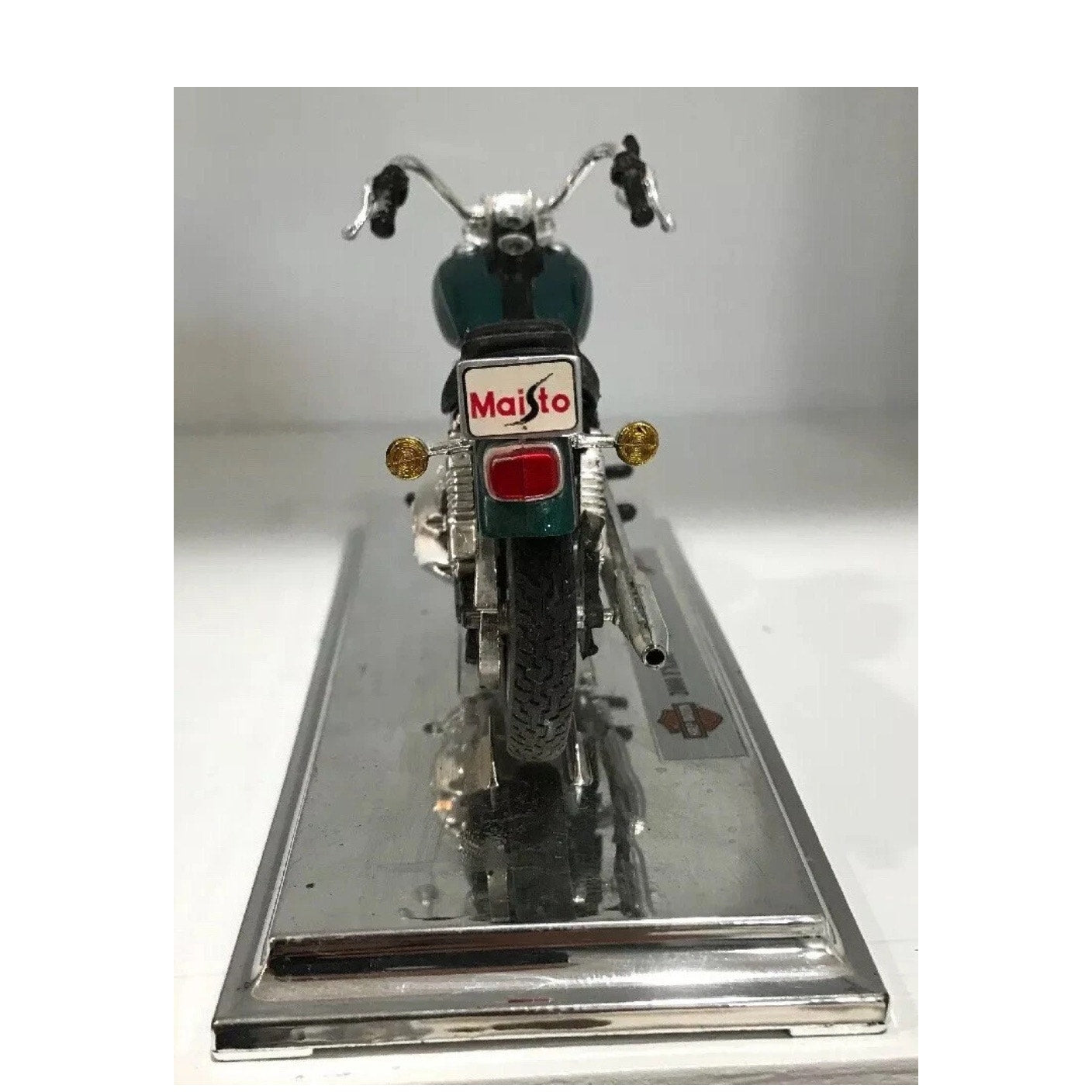 2000 HARLEY DAVIDSON FXDL DYNA LOW RIDER 1:18 Scale Diecast Model by Maisto