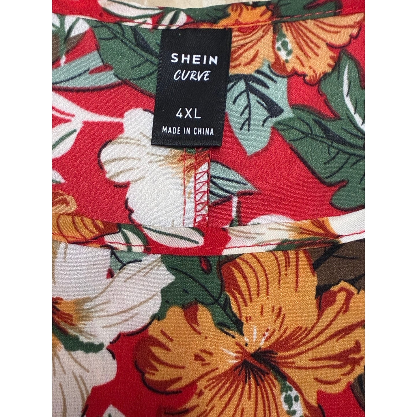 SHEIN Women’s floral print and short rolled cap sleeves Shirt Size 4XL