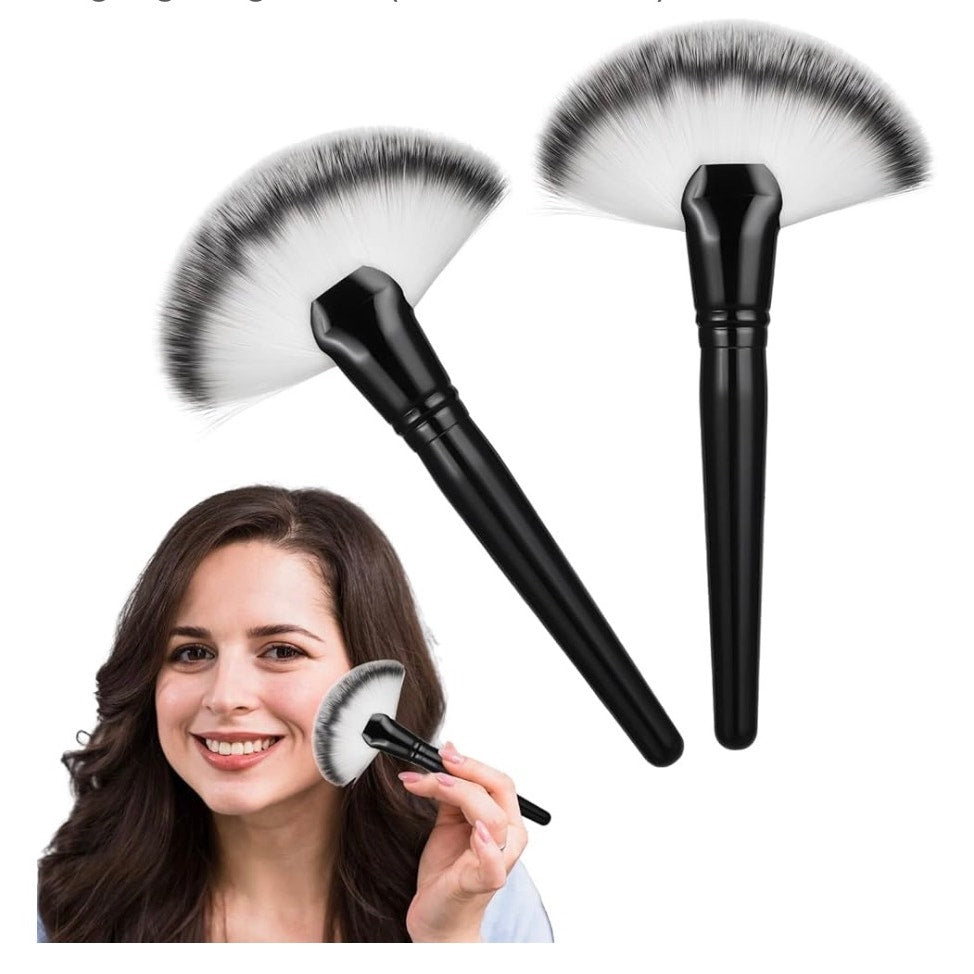 2 Pcs Facial Fan Brush, Fluffy Fan Makeup Brush Soft Finishing Powder Brush