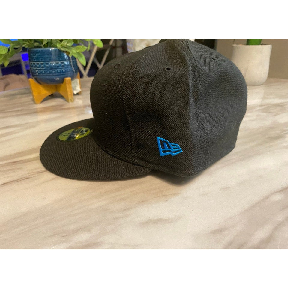 New Era Hat Size 7 1/2 Black & Blue