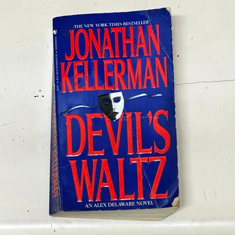 Devil’s Waltz Jonathan Kellerman Paper Book