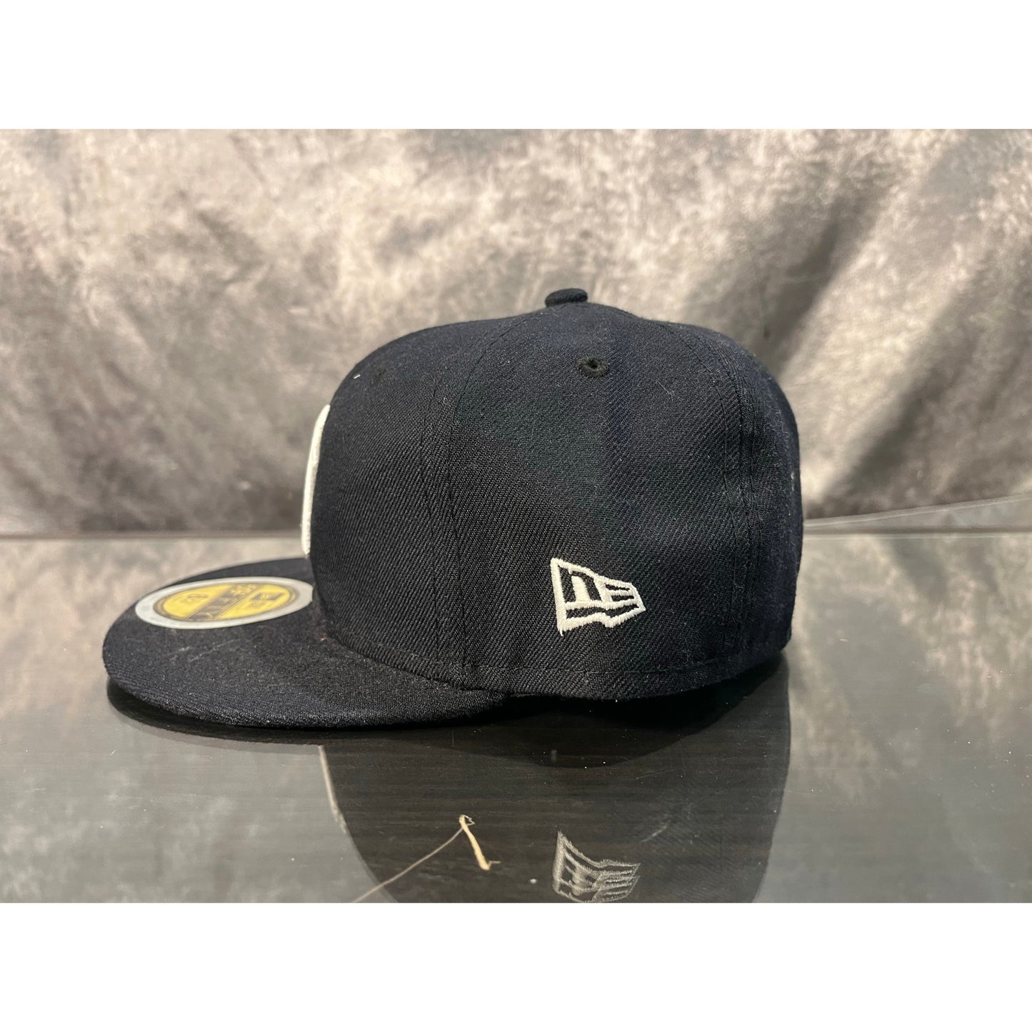 Kids New Era Hat Size 6 3/4 Navy Yankee
