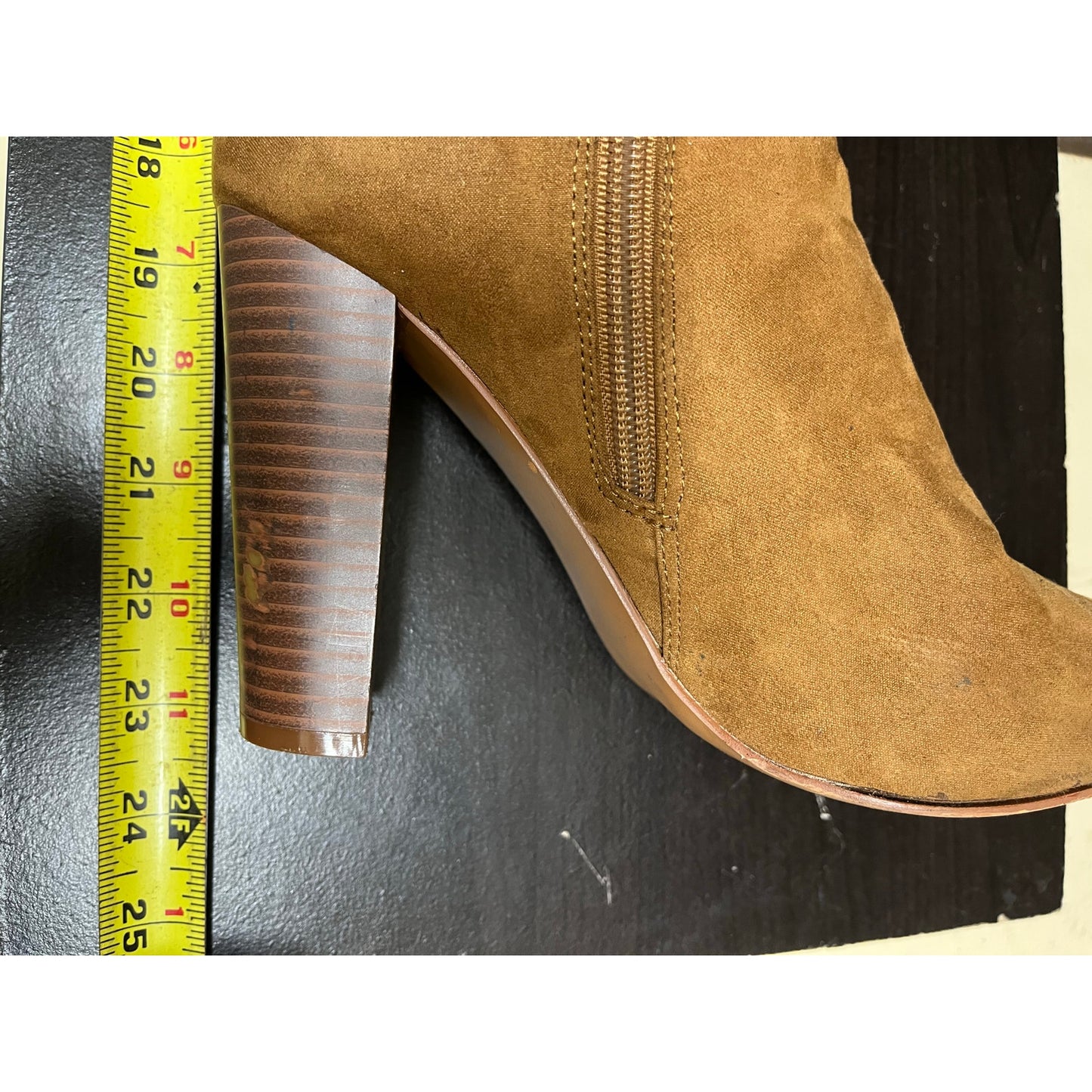 Just Jab Tan Women’s Boots 23” L With 4” Heels Size 8.5