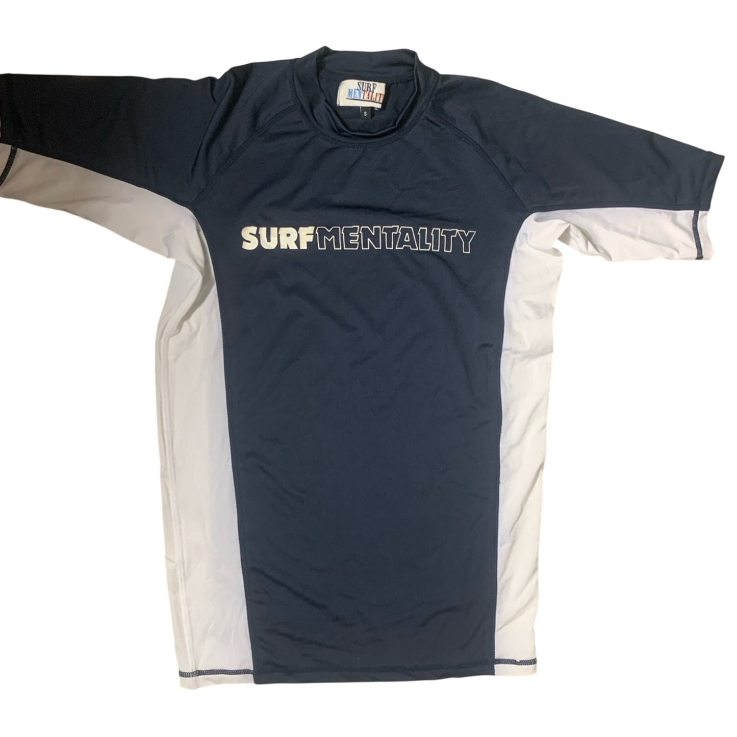 Surf mentality T-Shirt Size Small