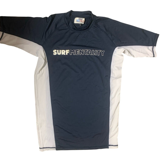 Surf mentality T-Shirt Size Small