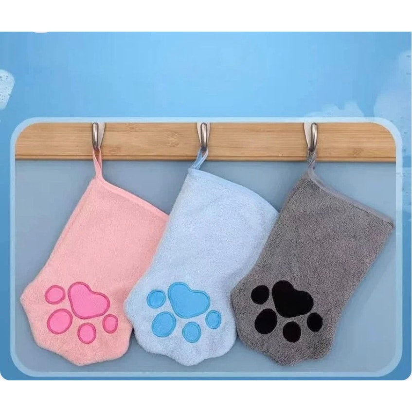 Cat Paw Grooming Glove Towel