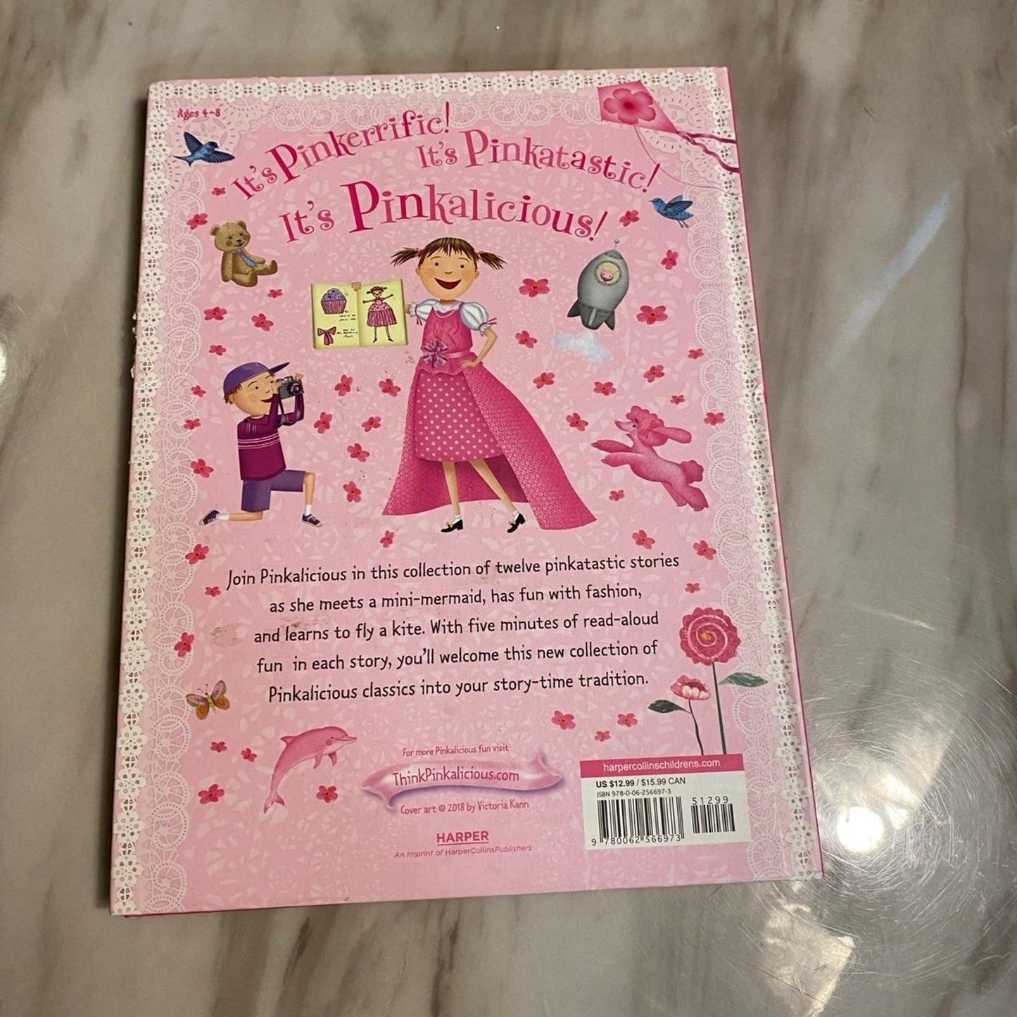 Pinkalicious: 5-Minute Pinkalicious Stories: Includes 12 Pinkatastic Stories!
