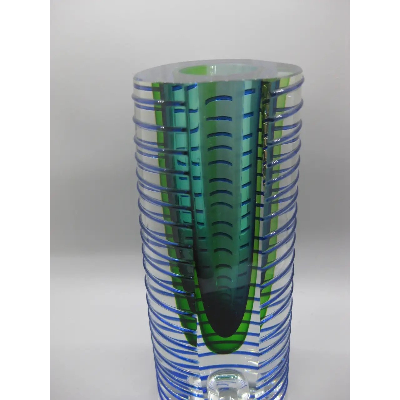 Pavel Hlava Czech Sommerso Post Modern Art Glass 8" Vase Sculpture