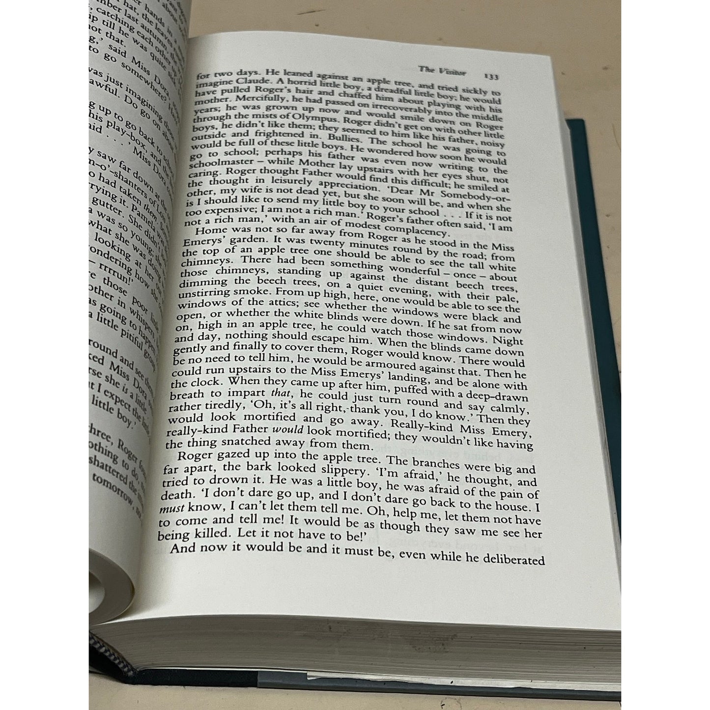 The Collected Stories of Elizabeth Bowen