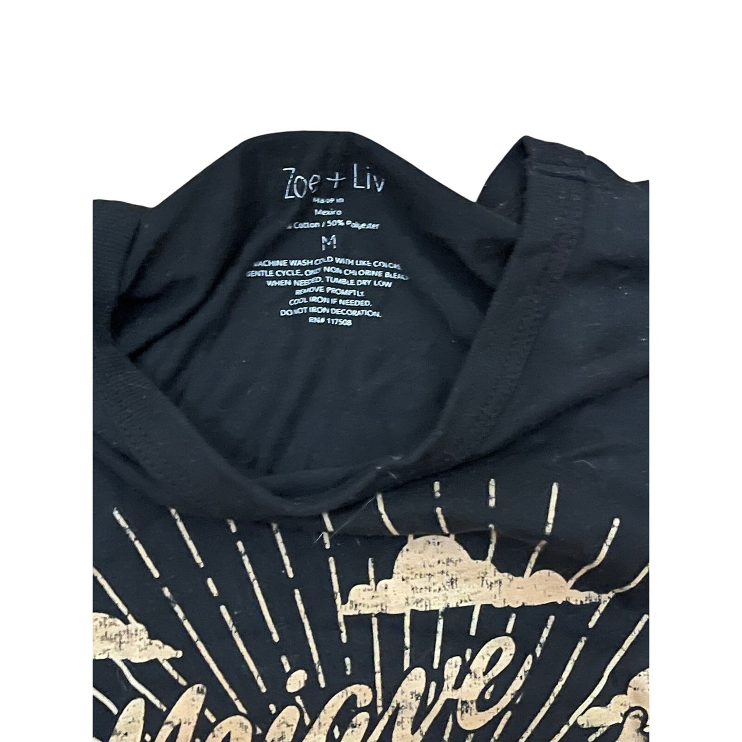 Zoe + Liv Black Men’s T-Shirt Size Medium