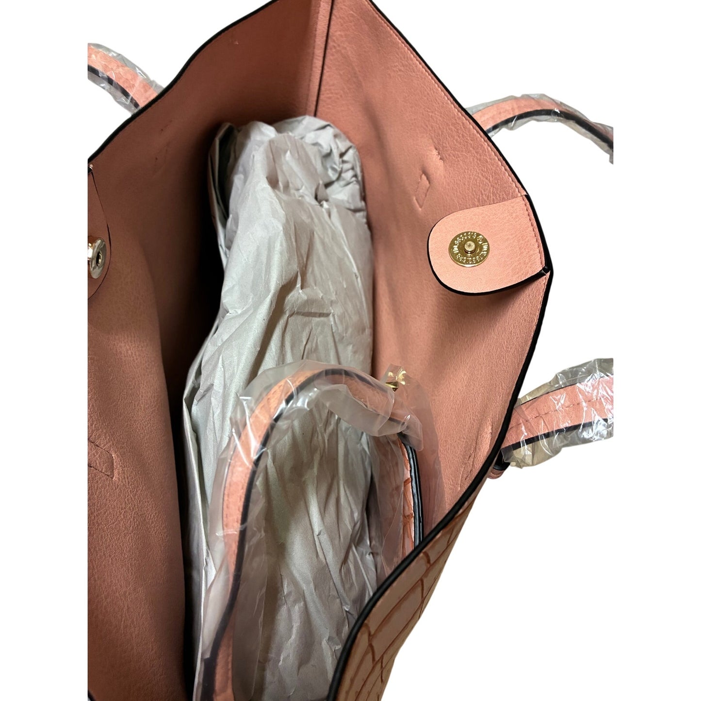 De Vesi Blush Crocodile Pattern Tote Bag. Pink Rose 16”W X 11”L